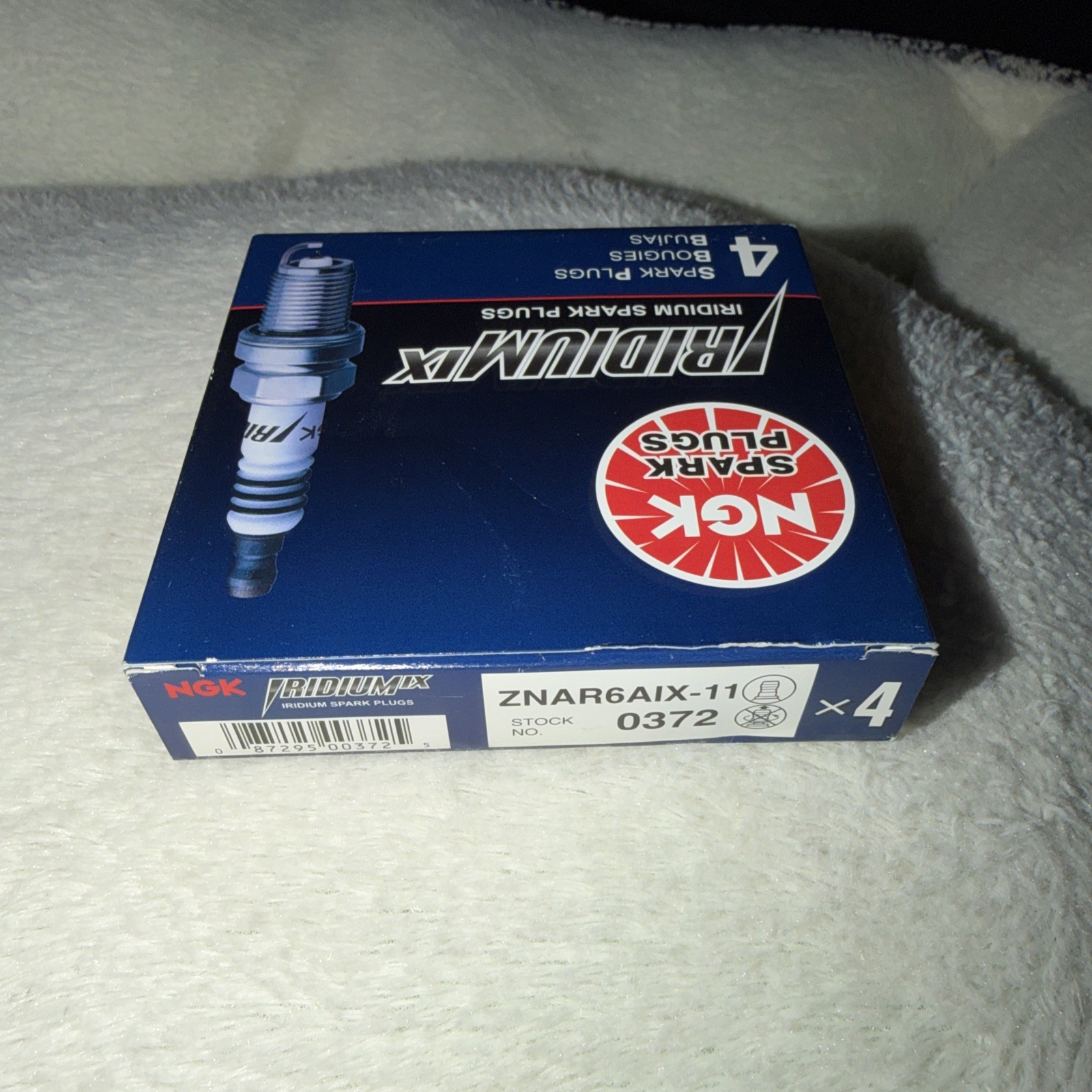 4 Pack Spark Plugs NGK Iridium IX 0372 ZNAR6AIX-11   372 ZNAR6AIX11