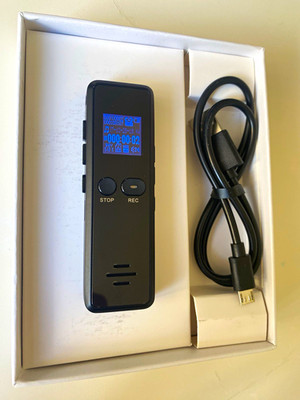 Tschisen V90 Digital Voice Recorder 8GB USB MP3-Player max. 1008 Std.