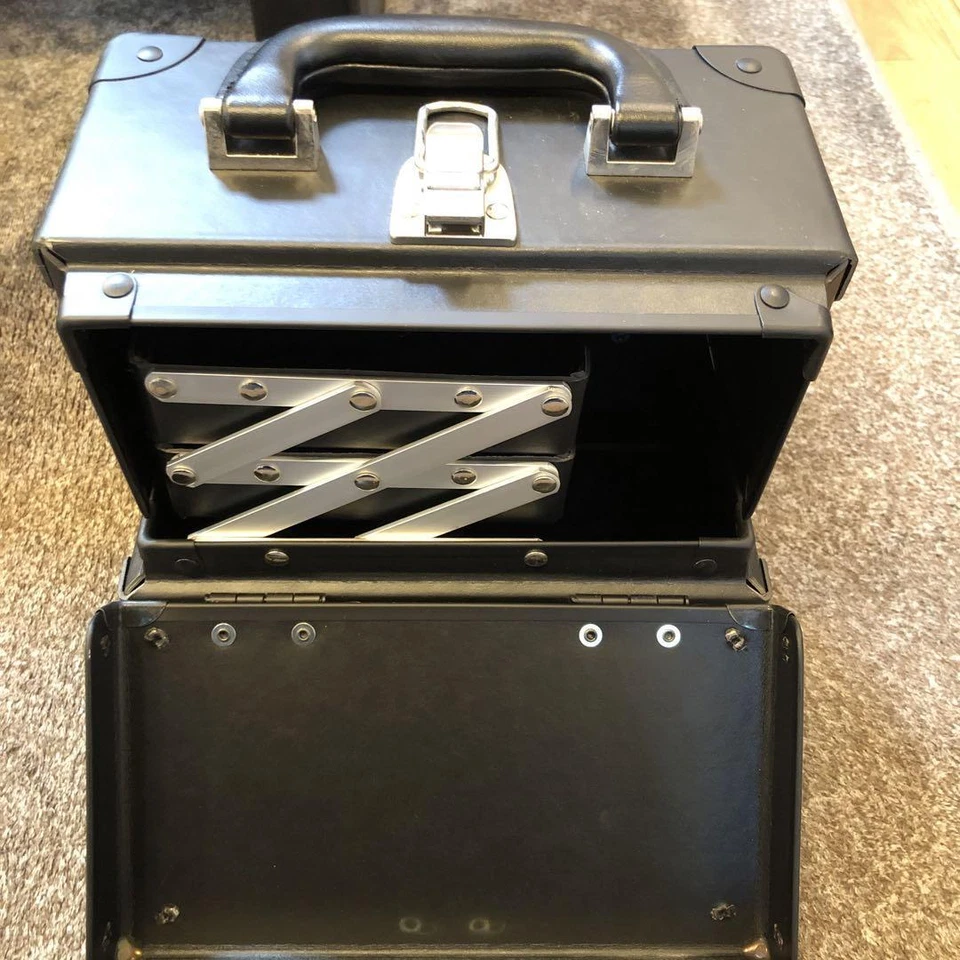 Caja de Maquillaje Premium Shu Uemura x One Piece Colaboración Fearless Crew de JPN!! Foto 4 de 4