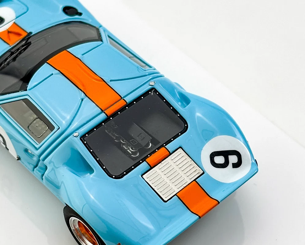 マイスト　Ford GT Amazon.com: 2021 Ford GT #98 Heritage Edition with Flatbed