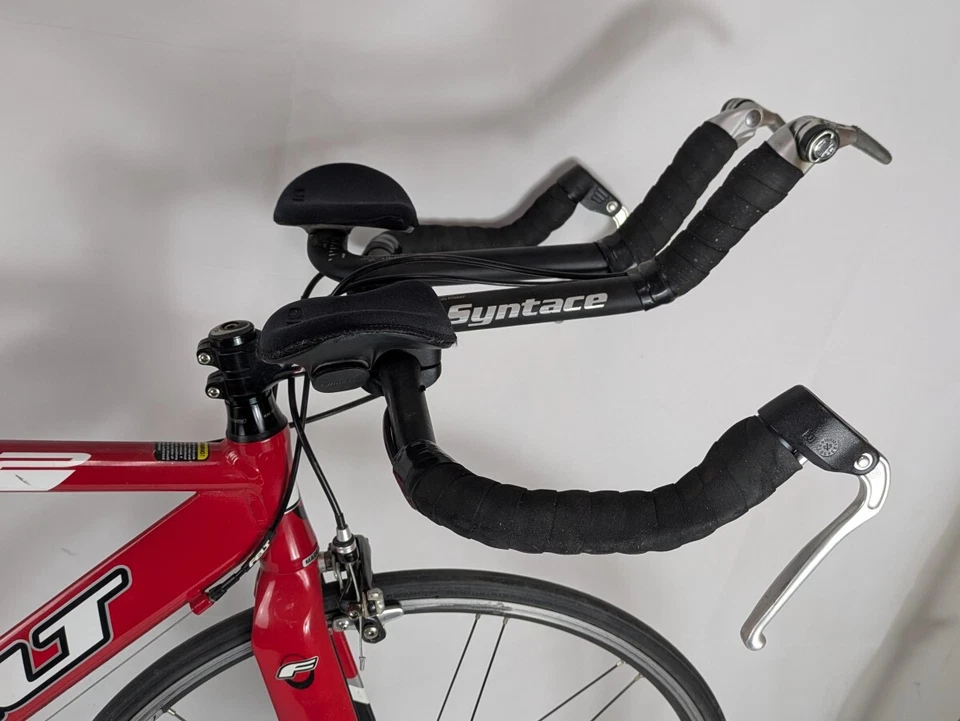 BICICLETA FIELTRO Racing Triathalon S32 roja 7005 aluminio Shimano FSA (EC2031676) Foto 3 de 4