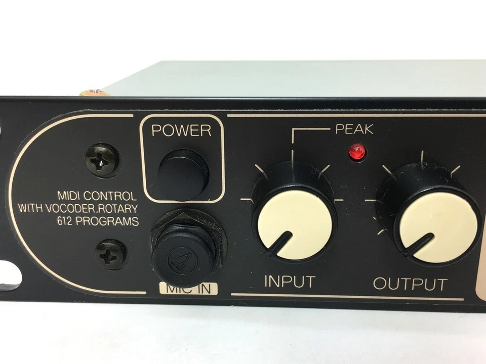 Zoom Studio 1204 Digital Reverb and Multi-Effect Signal Processor - Image 3 of 4