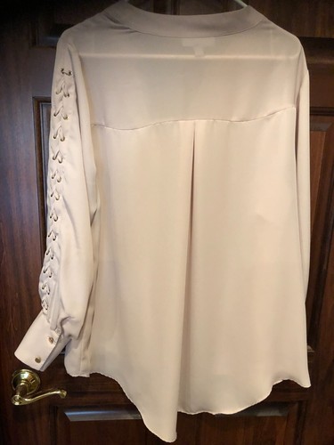 JENNIFER LOPEZ BLOUSE / 1X / Decorative Long Sleeves / Hidden Buttons Pink - Picture 2 of 4