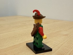 LEGO Forestman Minifigure Red PLUME/Arms 6066 Camouflaged Outpost Castle cas137a