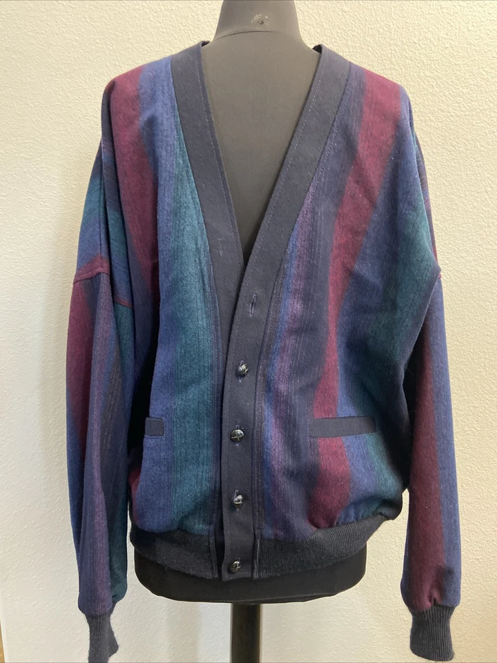 Vintage Pendleton Men's 100% Virgin Wool Cardigan Red/Black/Blue Strip USA READ - Image 2 of 4