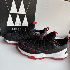 LeBron XIII Low Basketball Shoes University R...