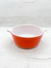 Vintage Pyrex red 1 and 1/2 quarter no lid