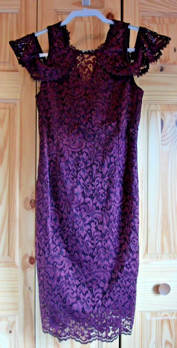 white house black market burgundy dress White House Black Market Pleated Lace Sleeve Burgundy Shift Dress size 6