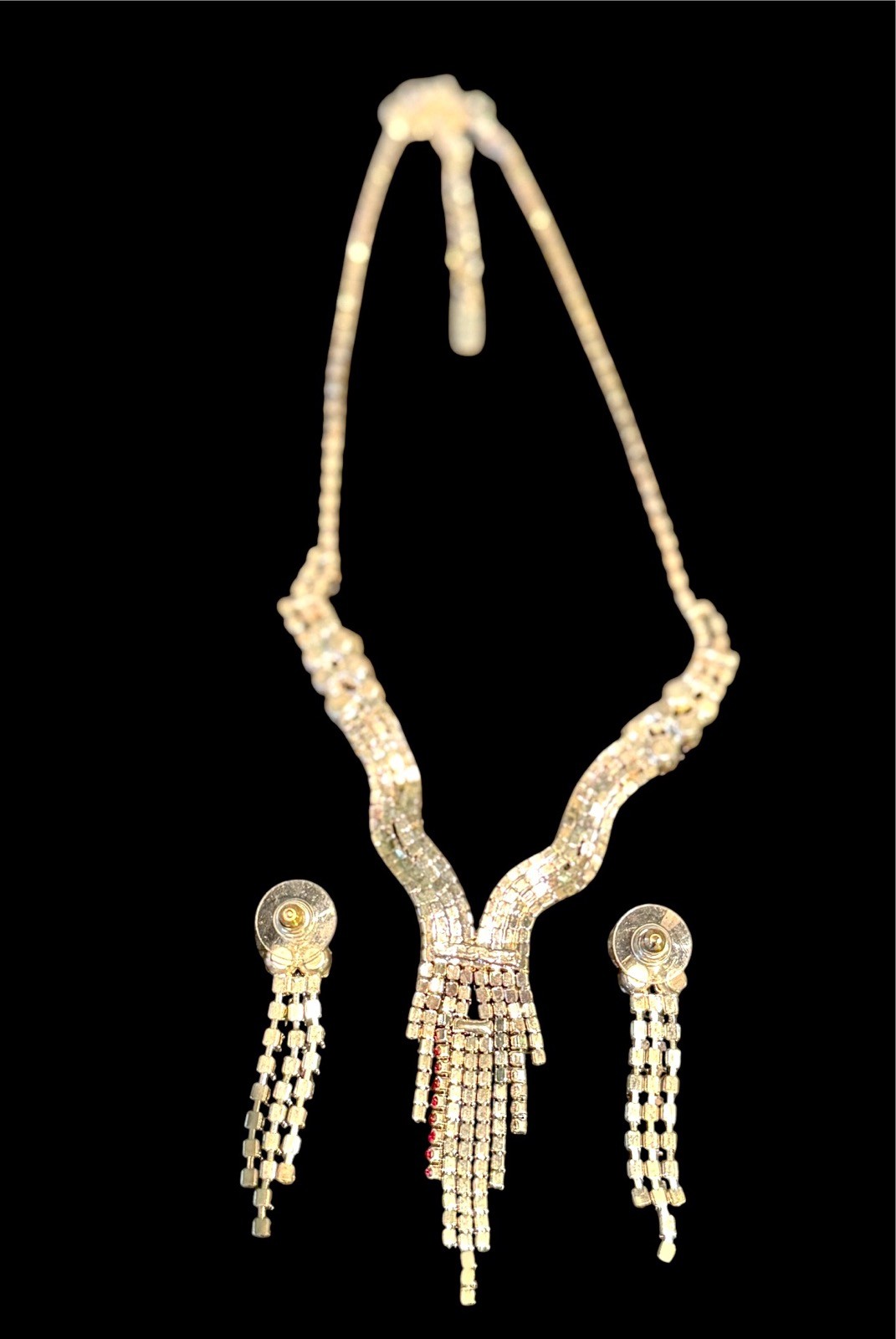 DAZZLING DESIGNER RED RHINESTONE STATEMENT NECKLA… - image 5