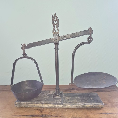 Antiguo W.E.M. Básculas de pesaje Balanza de cocina Weegschaal Madera GRANDE - Picture 6 of 12