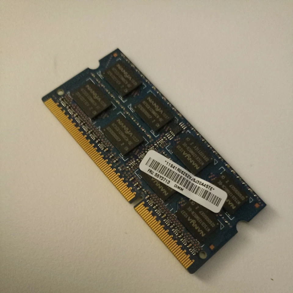 Nanya NT2GC64B8HA1NS-BE 2GB PC3-8500 DDR3-1066 204-Pin SO-DIMM Laptop RAM - Image 2 of 2