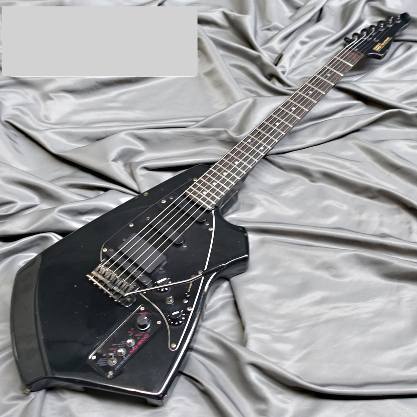 [超レアもの！] CASIO MIDI GUITAR ☆☆MG-500☆☆ 1988 Casio MG-500 MIDI Guitar | MyRareGuitars.com