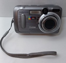 Kodak EasyShare CX6445 4.0MP Digital Camera - Silver Camera does NOT  work-PARTS