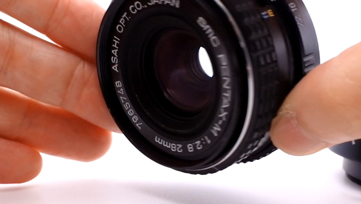 PENTAX M 28mm f/2.8 レンズ Amazon.com : Pentax SMC M 28mm F2.8 Lens : Slr Camera Lenses