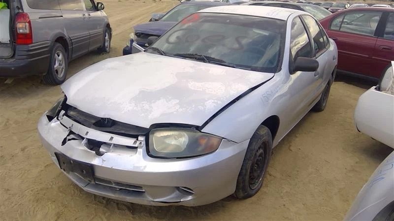 Used Rear Right Door Vent Glass Rear fits: 2003 Chevrolet Cavalier Rear Right Gr - Image 2 of 4