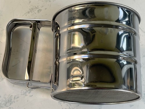 IKEA IDEALISK Flour Sifter Stainless Steel | IKEA IDEALISK Flour sifter stainless steel - Picture 4 of 13