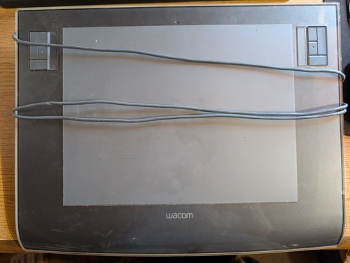 Wacom Intuos 3 PTZ-930 9x12 Grafiktablett Zeichnen Stift fehlt
