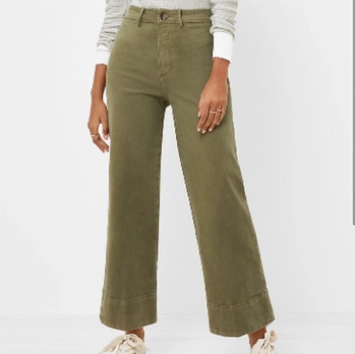 Wide Leg Jeans - Vintage Olive - Size 