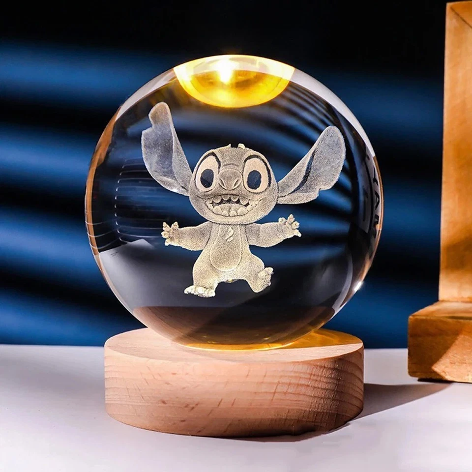 Bola de Cristal Stitch Personaje Disney 3D con Base de Madera Regalo Infantil Foto 2 de 4