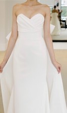 carolina herrera wedding dress