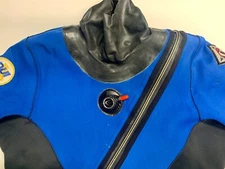 Scuba Diving Dry Suit Full Setup DUI CF200X Hood Gloves Bare Hi-Loft Polarwear