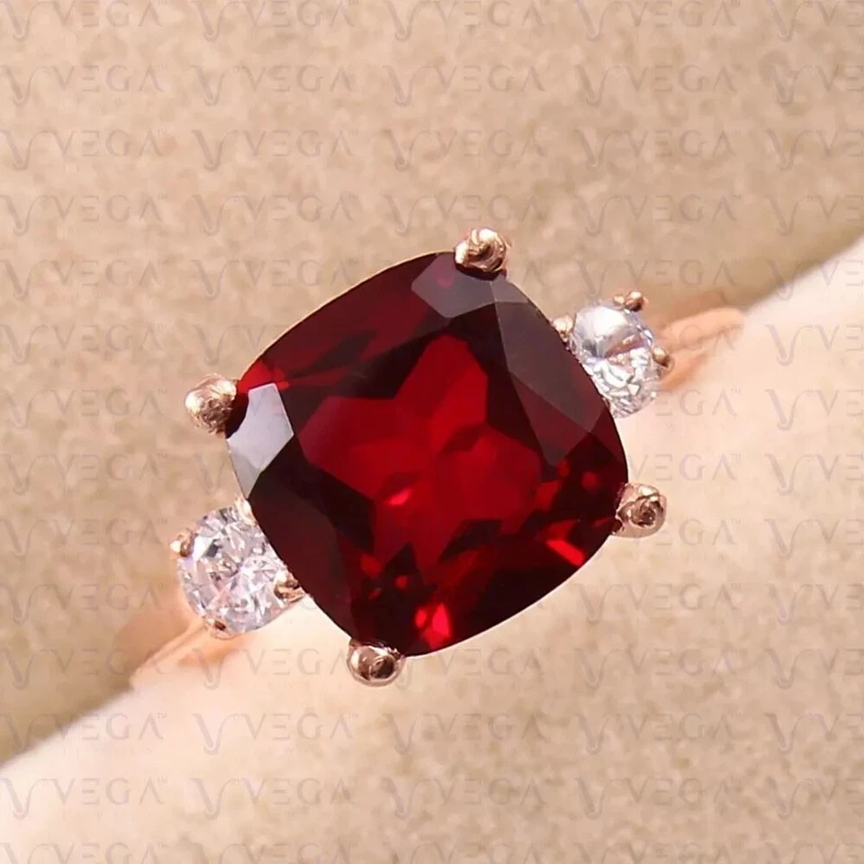 Anillo de diamantes de piedras preciosas de rubí rojo natural con forma de cojín de 4,20 quilates de oro rosa real de 14 quilates Foto 4 de 4