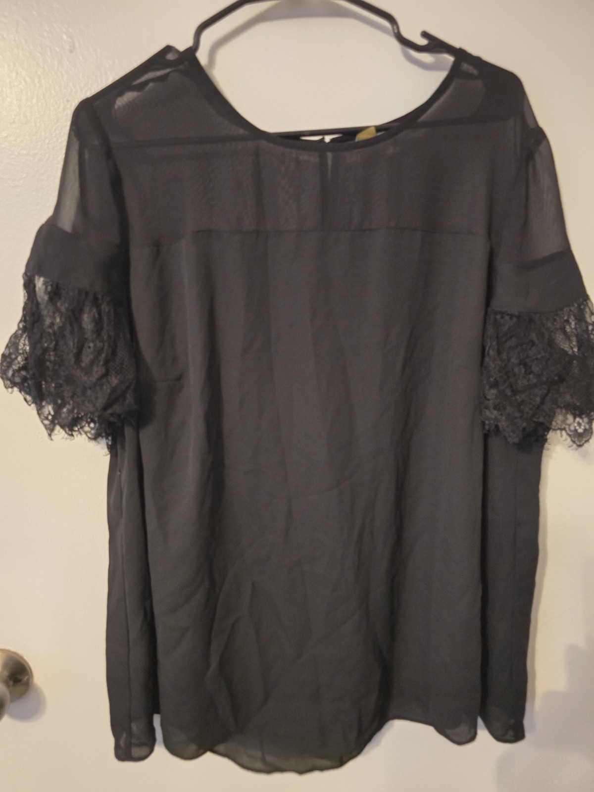 Women's Black Sheer Lace Blouse XL Short Sleeve Pullover Round Neck