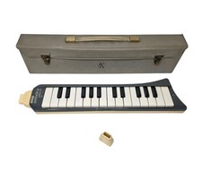 HOHNER MELODICA PIANO 26 with Case Read Description