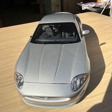 Silver Autoart 1/18 Jaguar XK coupe Minicar