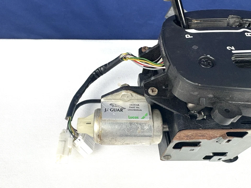 Jaguar XJ8 XJ8L XJ 1998-2003 Sport Vanden Plas palanca de cambios montaje Foto 3 de 4