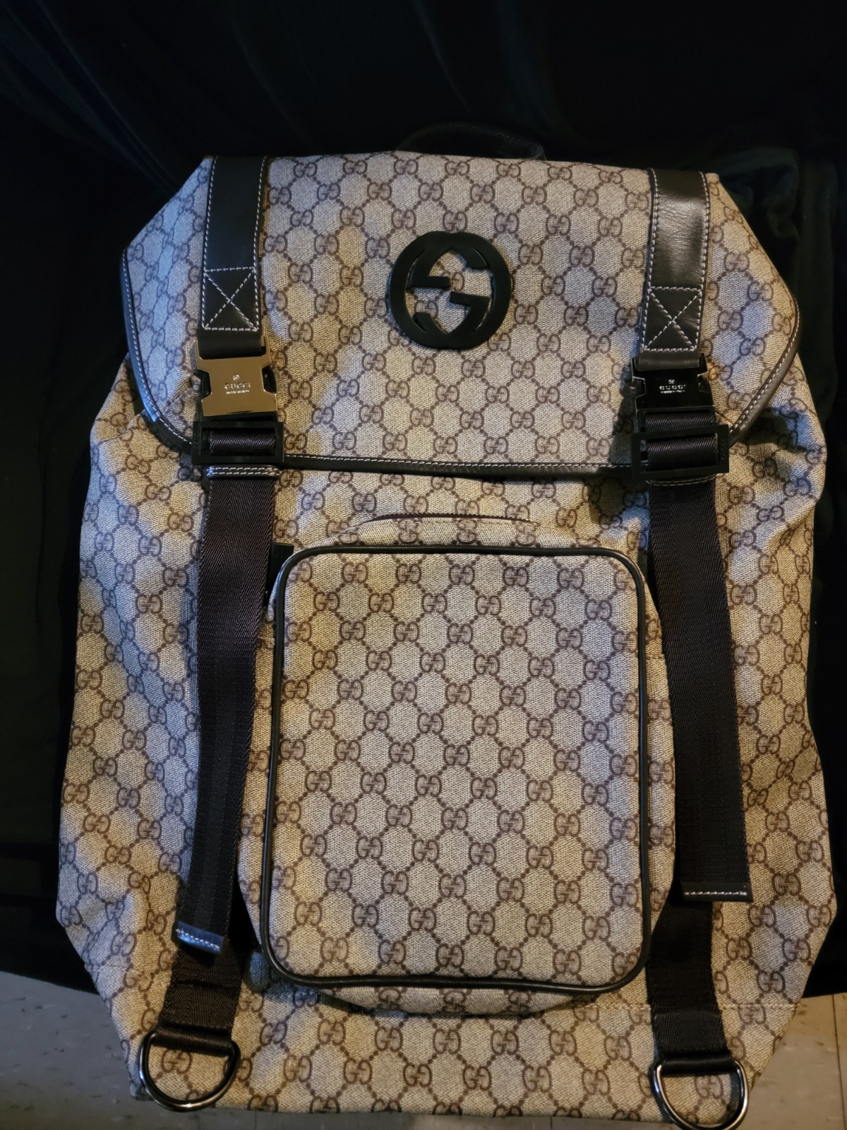 Gucci Interlocking G Backpack Large Beige Canvas … - image 1