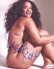 Dascha Polanco "Orange Is the New Black" AUTOGRAPH Signed 8x10 Photo E ACOA Dascha Polanco "Orange Is the New Black" AUTOGRAPH Signed 8x10 Photo E ACOA