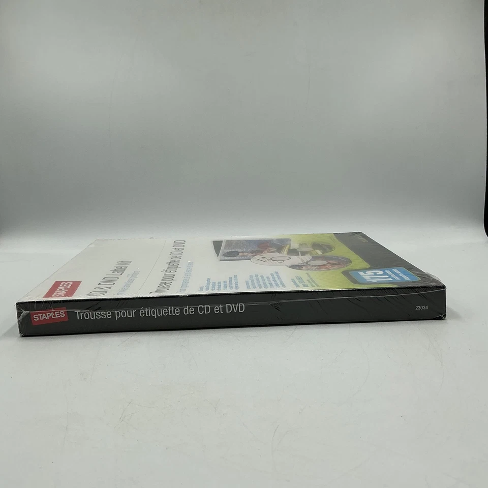 Staples CD & DVD Label Kit 175 Labels Inkjet Laser Avery 5931 8931 Compatible - Image 3 of 4