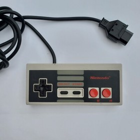 Nintendo NES-001 Control Deck Game System Console - Gray