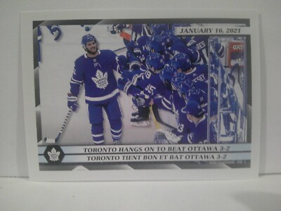 2021-22 Topps NHL Sticker Collection Team Highlight Toronto Maple Leafs #491