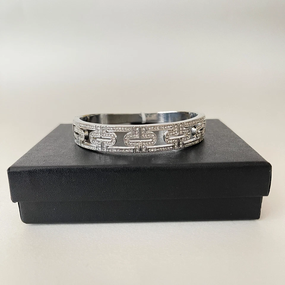 NOVA Pulseira Feminina Charter Club Dobradiça Bizantina Pulseira de Prata Cristais Joias - Imagem 3 de 4