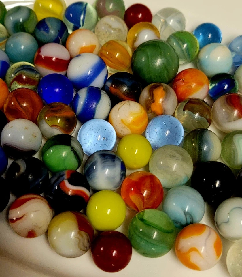 85 Vintage Marbles Various Size And Color Just Shy Of 1 Pound - Image 3 of 4