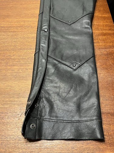 Genuine Harley Davidson Black Leather Chaps Mens Small - Cuffs Damaged - Picture 18 of 24
