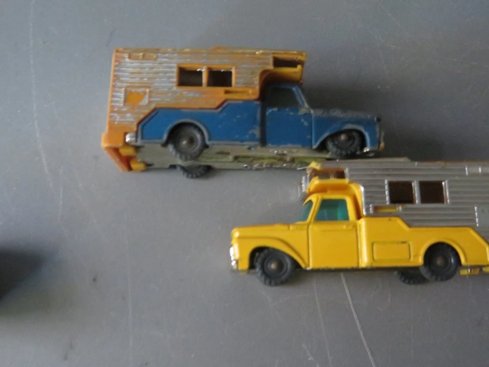 LOTE DE 3 HUSKY JOB Foto 3 de 4