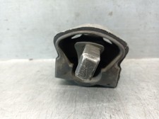 Support moteur Mercedes 200