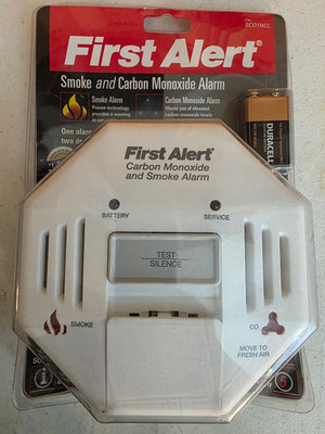 First Alert Premium Carbon Monoxide and Smoke Alarm SC01N (NEW)