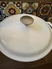 Williams Sonoma Open Kitchen White Enamel Cast Iron round oven pot! 4.75QT — photo 3