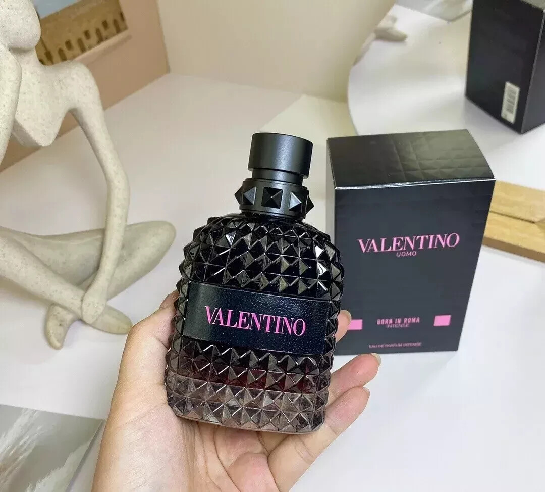 Valentino Uomo Born in Roma Intense 3.4 oz Men's Eau de