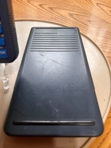 TEXAS INSTRUMENTS T-81 CALCOLATRICE CALCOLATRICE GRAFICA CON COPERTINA RIGIDA - Foto 4 di 7