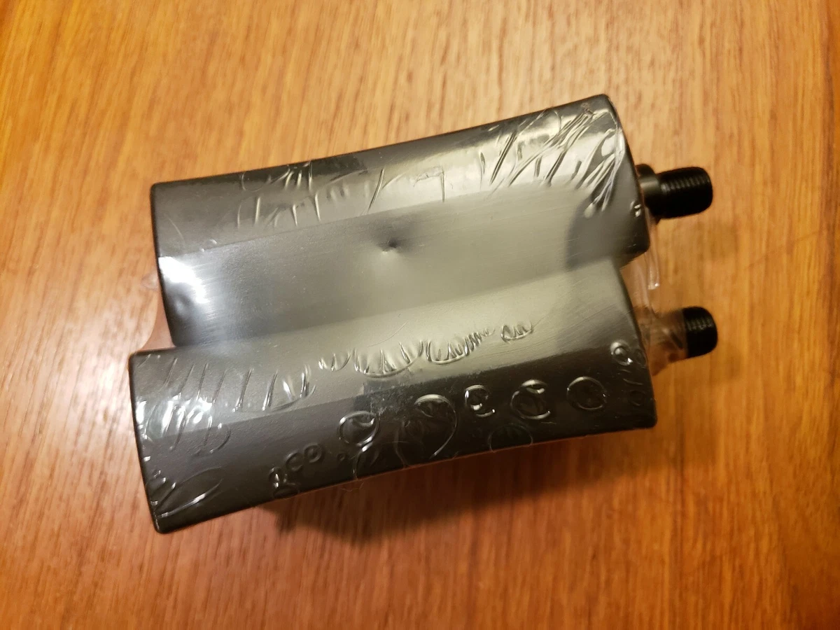 NEW Schwinn Airdyne Bike Pedals Pair set replacement parts