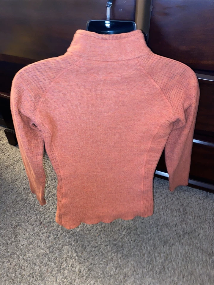 Pulôver feminino Mountain Hardwear tamanho XS manga longa lã - Imagem 4 de 4