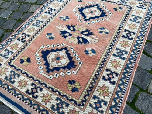 Turkish Antique rug Bohemian Area rug Oushak rug Vintage Rug Handmade wool rug - Picture 2 of 10
