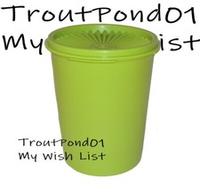 Tupperware Servalier Canister Small 5 Cup Capacity Lime Green w/ Green Seal New