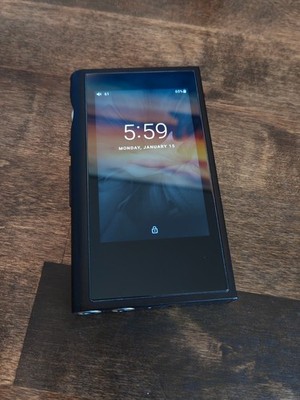 FiiO M9 Hi-Res Digital Audio Player (DAP)   Fully Working   Minor Wear