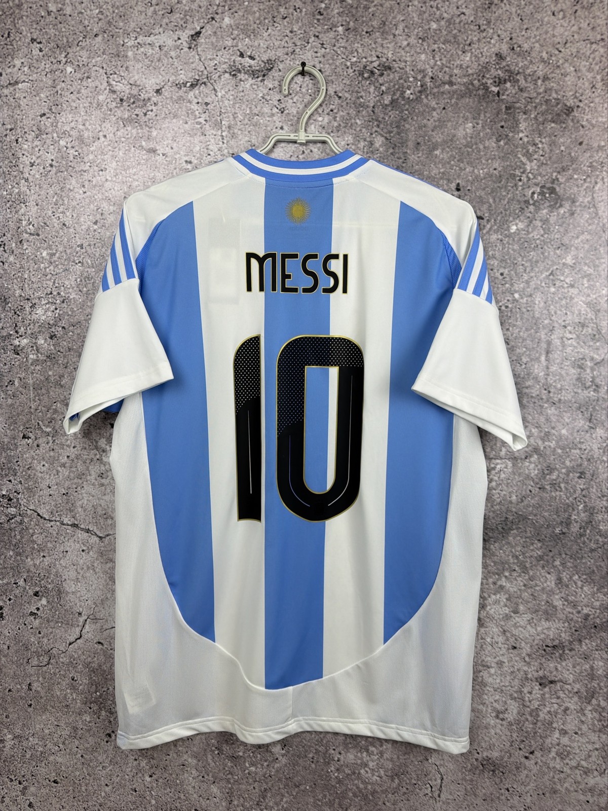 MESSI ARGENTINA JERSEY 2024 HOME SOCCER FOOTBALL SHIRT ADIDAS MEN SIZE L